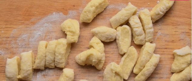Борщ с галушками