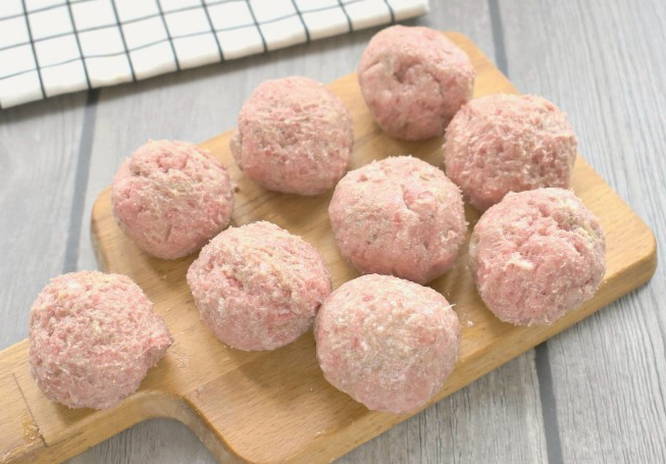 Фрикадельки с манкой