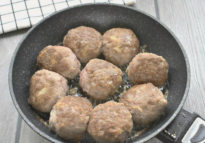 Фрикадельки с манкой
