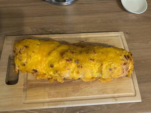 Куриный рулет с ветчиной и сыром