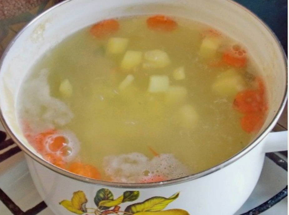 Зелёный борщ без мяса