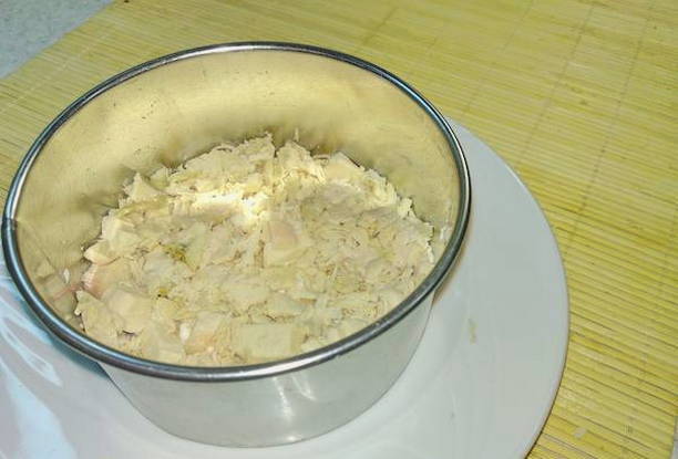 Салат «Марсель» с черносливом