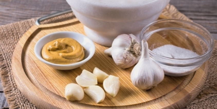 Мясной рулет из свинины в фольге в духовке