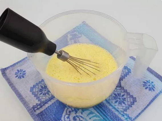 Торт «Сникерс» с вареной сгущенкой и арахисом
