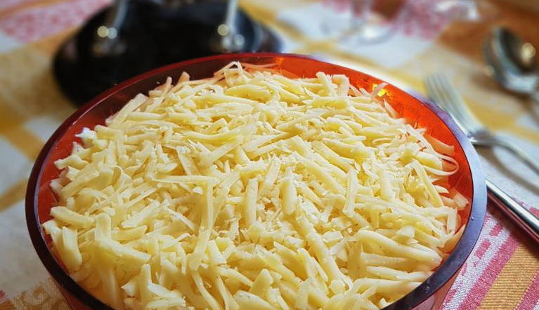 Салат с апельсином, курицей и корейской морковью