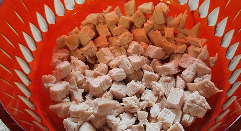 Салат с апельсином, курицей и корейской морковью