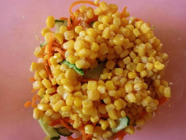 Салат «Рыжик» с корейской морковью и копченой курицей