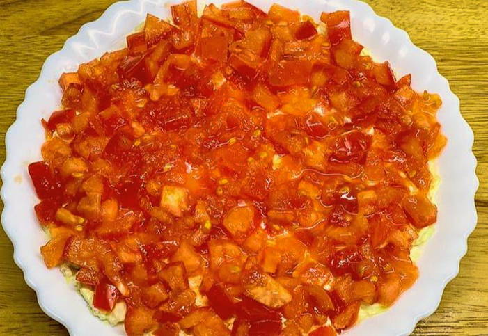 Салат с вареной курицей и пекинской капустой