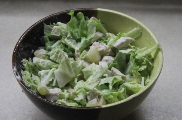 Салат с вареной курицей без майонеза