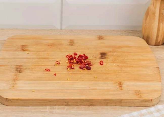 Маринованный ростбиф из говядины с луком