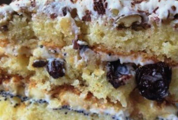 Торт «Королевский» с маком и орехами