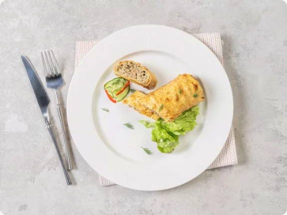 Мясной рулет из лаваша  фаршем в духовке
