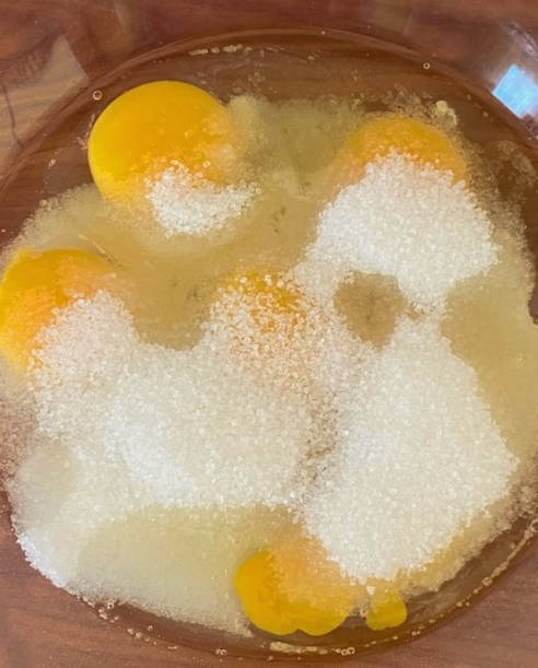 Шоколадный торт с заварным кремом