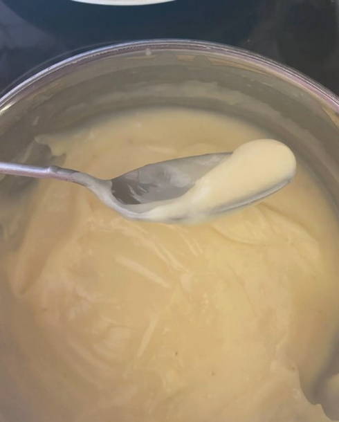 Шоколадный торт с заварным кремом