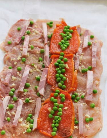 Куриный рулет из целой курицы