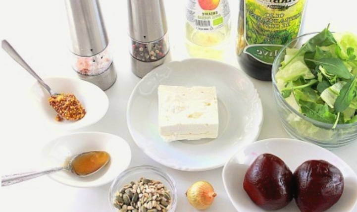 Салат с вареной свеклой и фетой Салат с вареной свеклой и фетой