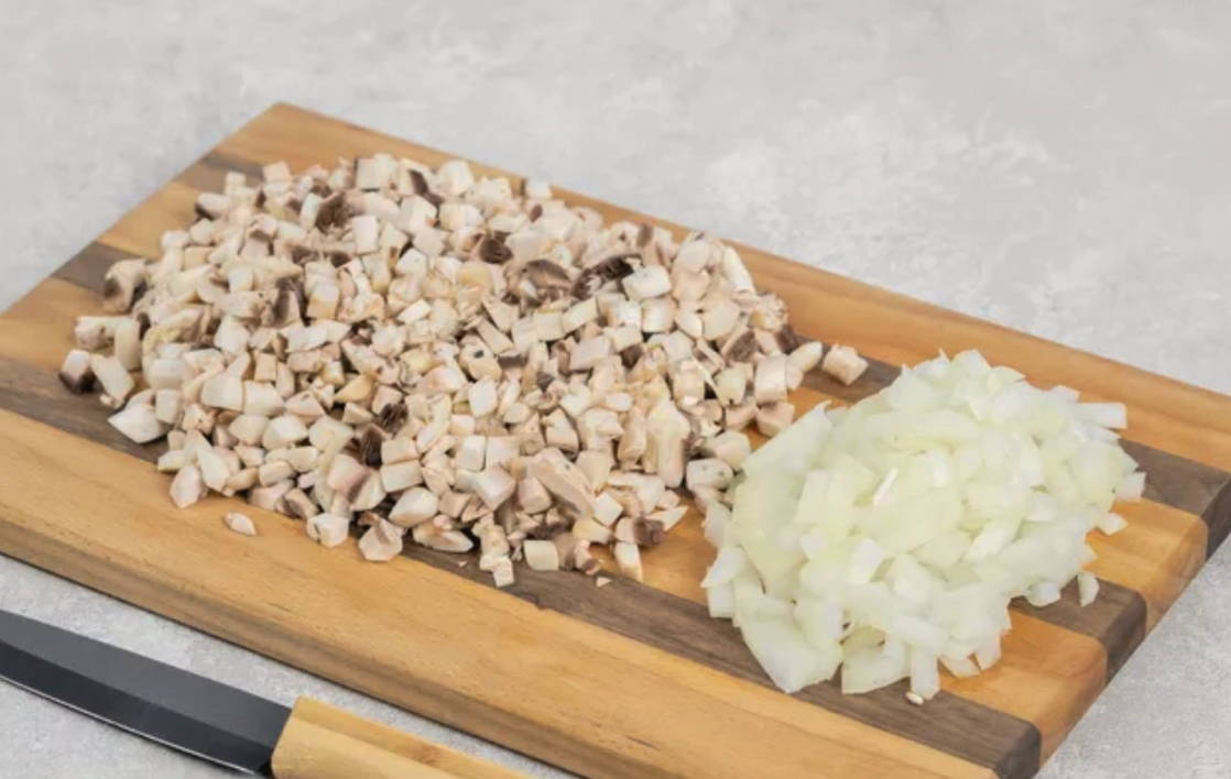 Салат «Рафаэлло» с курицей Салат «Рафаэлло» с курицей