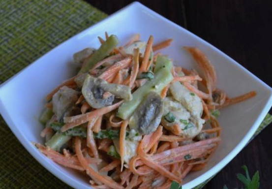 Салат «Оргазм» с корейской морковью, курицей и грибами
