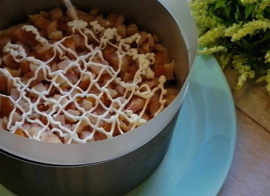 Салат «Облако» с курицей