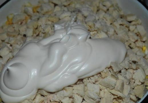 Салат «Нежность» с курицей и грибами