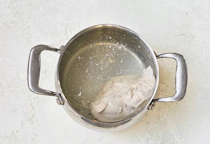 Салат «Неженка» с курицей и черносливом