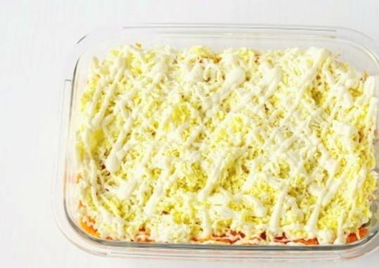 Салат «Прага» с курицей