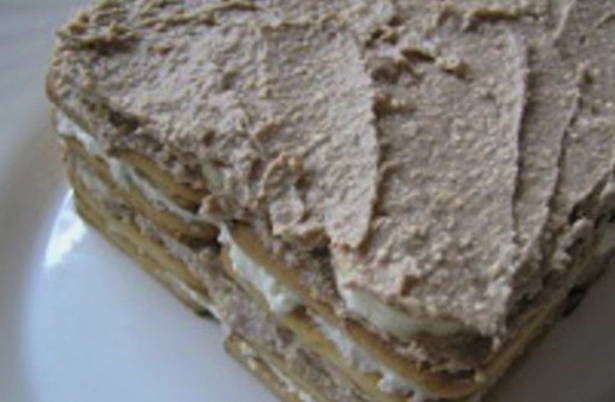 Торт из печенья с творожным кремом