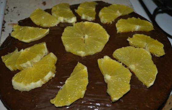 Шоколадный торт с апельсином