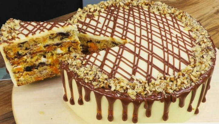 Торт с курагой и черносливом