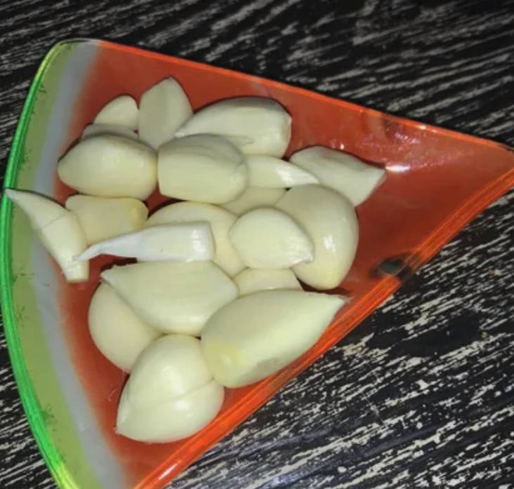 Креветки в сметане на сковороде