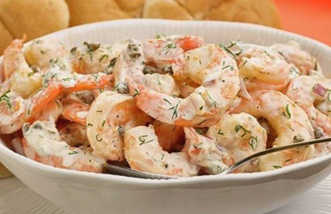 Креветки в сметане на сковороде