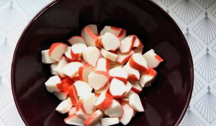 Крабовые палочки с сыром в духовке