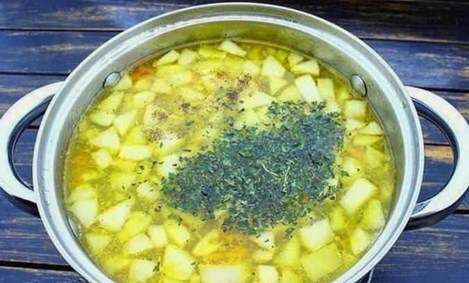 Суп из нута с курицей