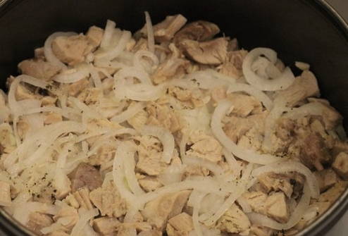 Салат с индейкой и ананасами Салат с индейкой и ананасами