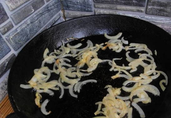 Салат с дайконом и курицей