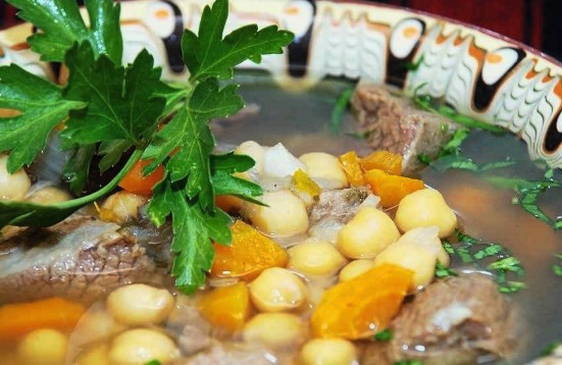 Суп из нута с мясом