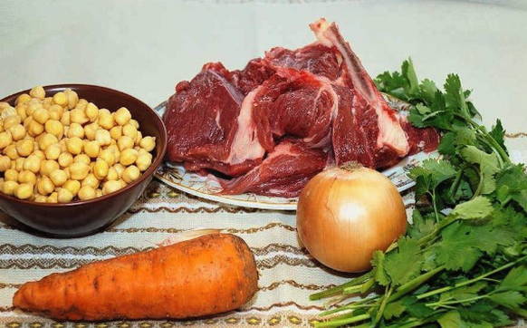 Суп из нута с мясом