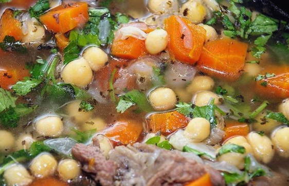 Суп из нута с мясом