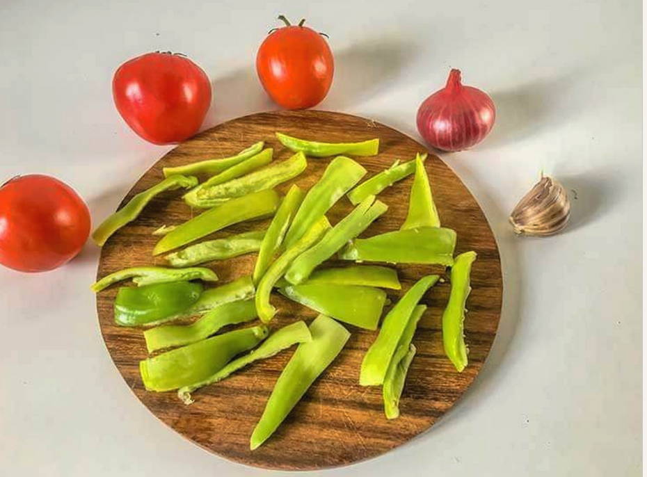 Шакшука с баклажанами Шакшука с баклажанами