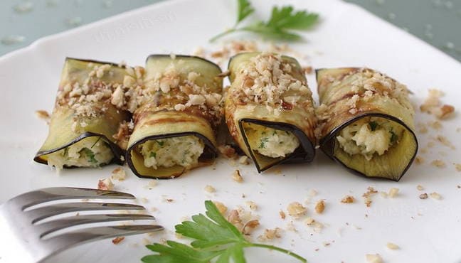Рулетики из баклажанов с разными начинками